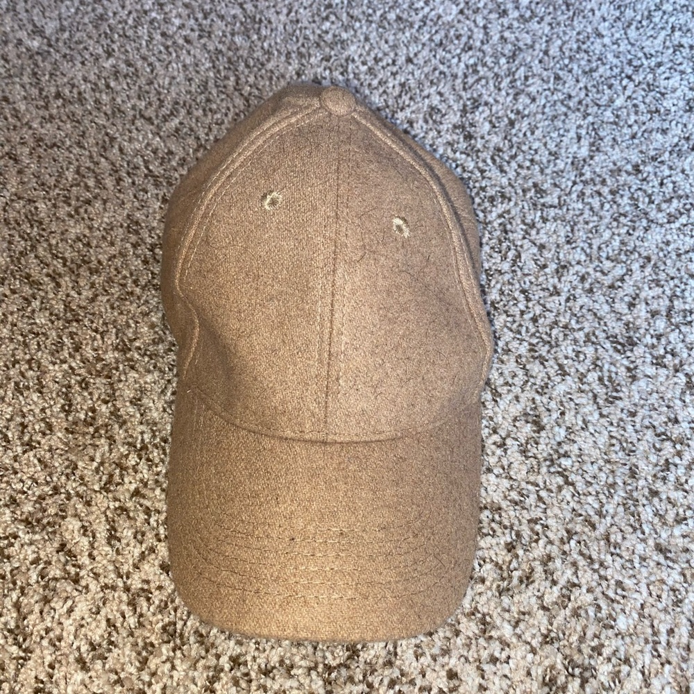 Forever 21 tan men’s hat